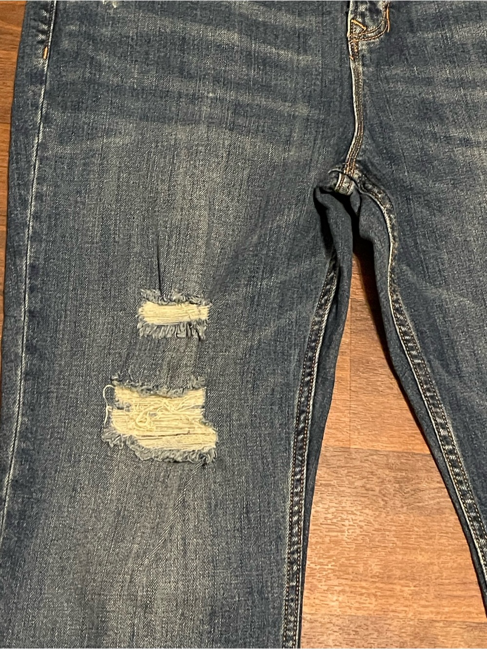 Old Navy Boyfriend Straight Jeans Size 12 Regular - Picture 3 of 5